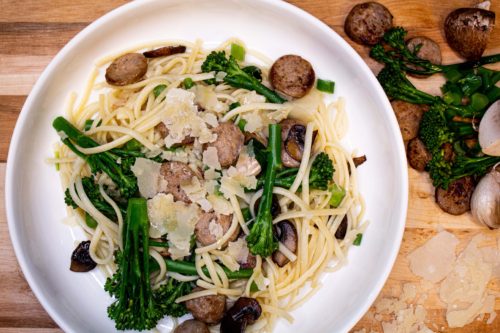 LINGUINE WITH BROCOLI RABE AND SAUSAGE